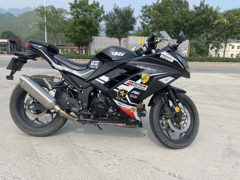 二手宝雕BD400RR