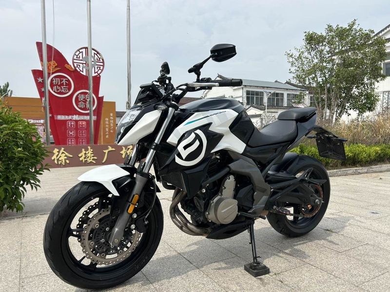 二手春风650NK