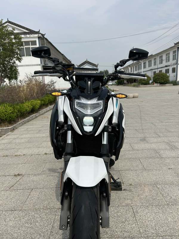 二手春风650NK