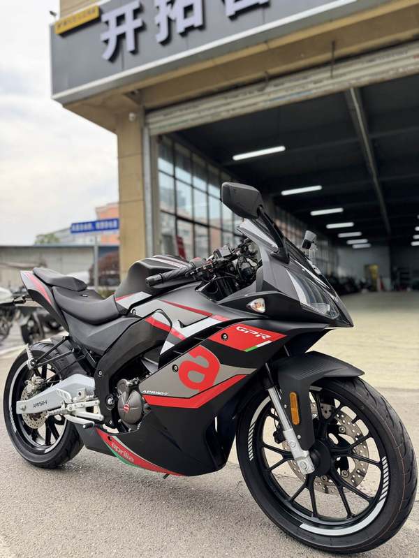 二手宗申阿普利亚GPR150R
