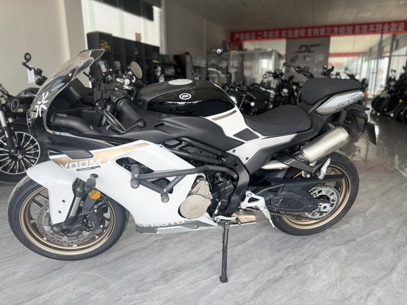 二手春风500SR VOOM