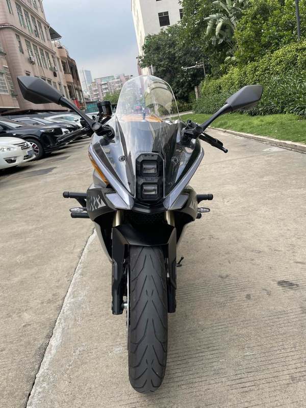 二手贝纳利龙卷风 Tornado 552R