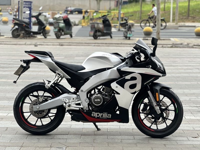 二手宗申阿普利亚GPR250R
