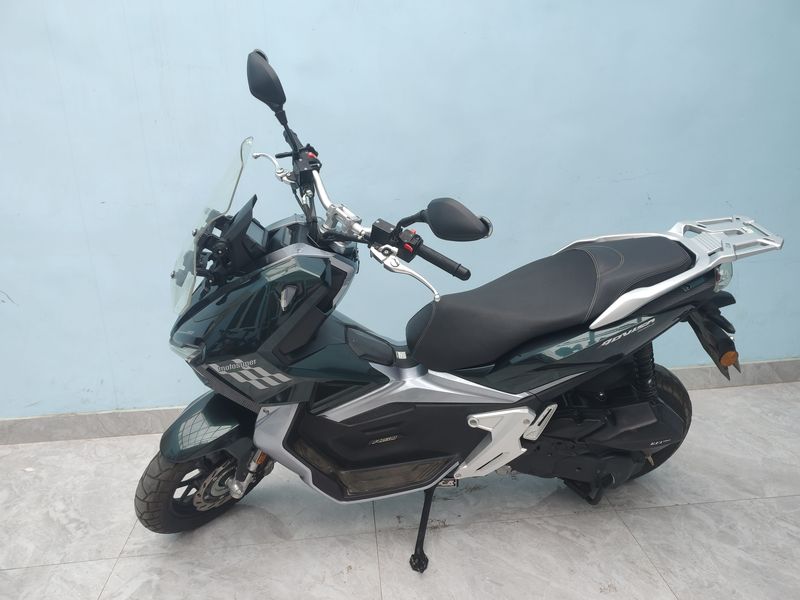 二手布雷斯通极宙 ADV150