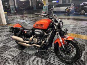 二手QJMOTOR闪300
