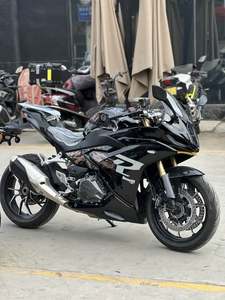 二手贝纳利龙卷风 Tornado 402R