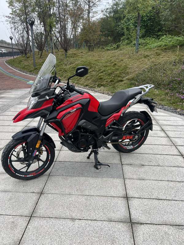 二手五羊本田猛鸷 CB190X