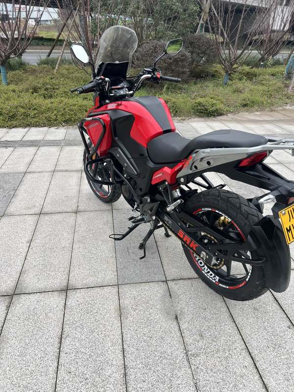 二手五羊本田猛鸷 CB190X