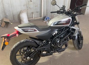 二手哈雷戴维森X 350