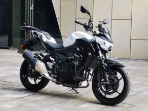 二手川崎Z400