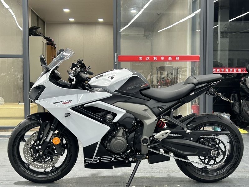 二手凯旋Daytona 660