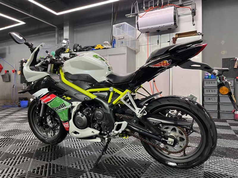 二手贝纳利龙卷风 Tornado 302R