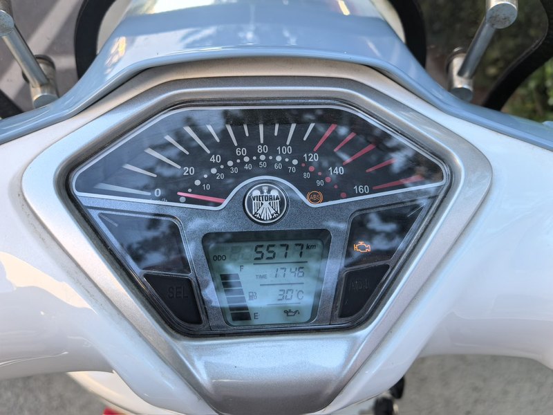 二手维多利亚Sixties 300i