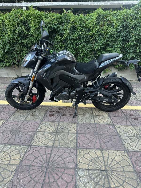 二手贝纳利小迅龙 BN150S