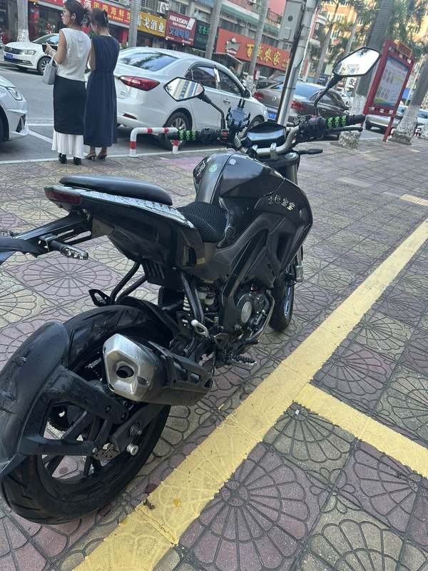 二手贝纳利小迅龙 BN150S