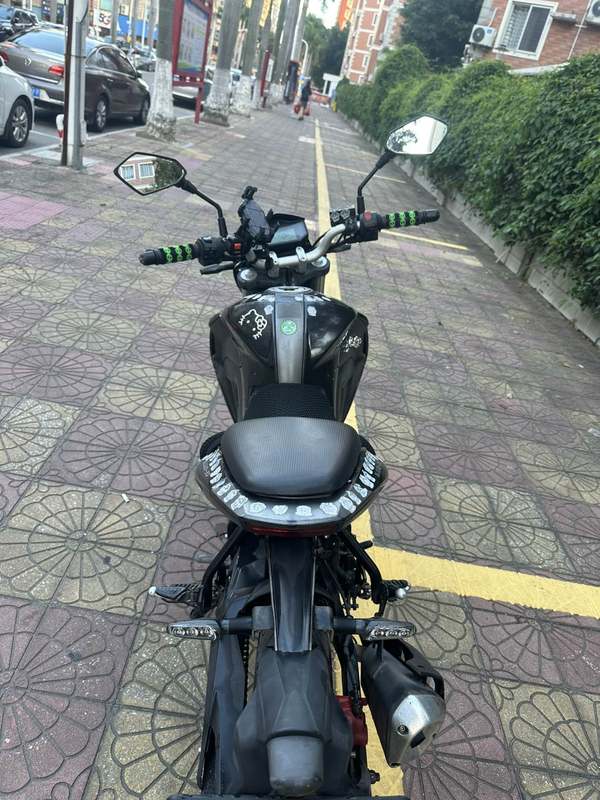 二手贝纳利小迅龙 BN150S