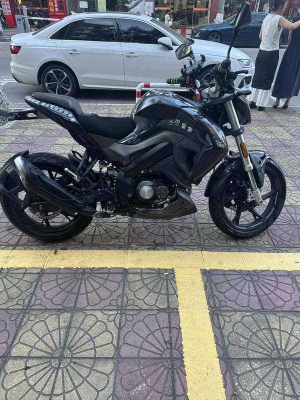 二手贝纳利小迅龙 BN150S