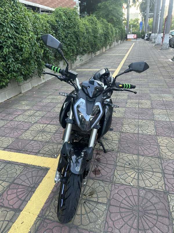 二手贝纳利小迅龙 BN150S