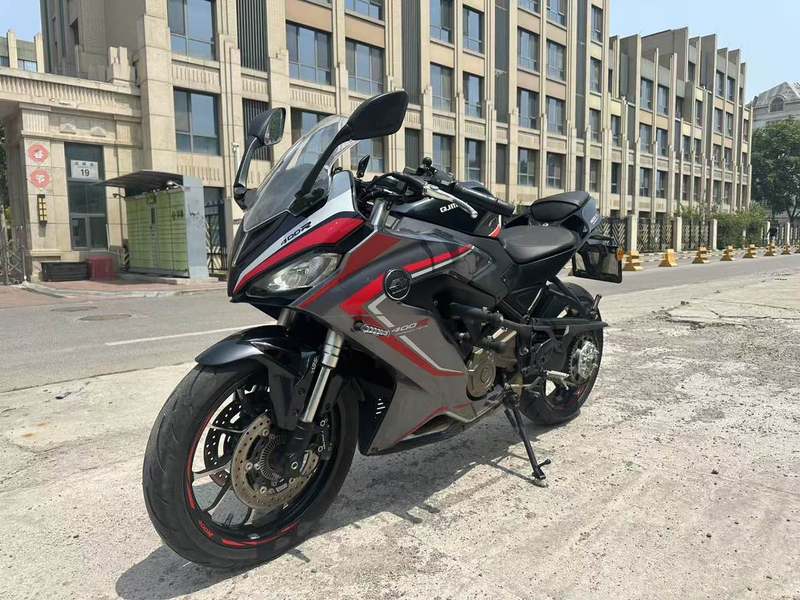 二手QJMOTOR赛400