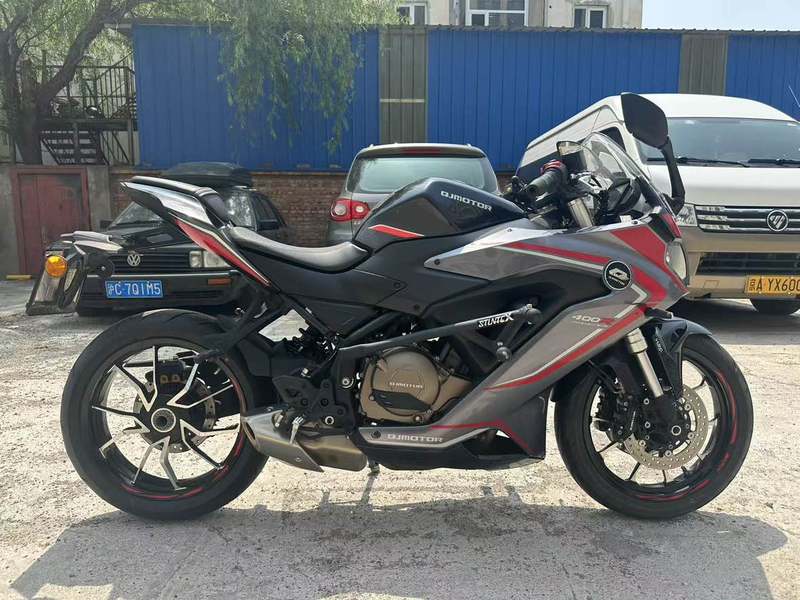 二手QJMOTOR赛400