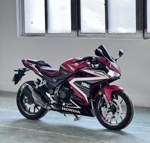 二手本田CBR400R