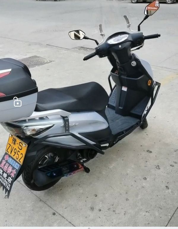 二手济南铃木优驿 UE125T