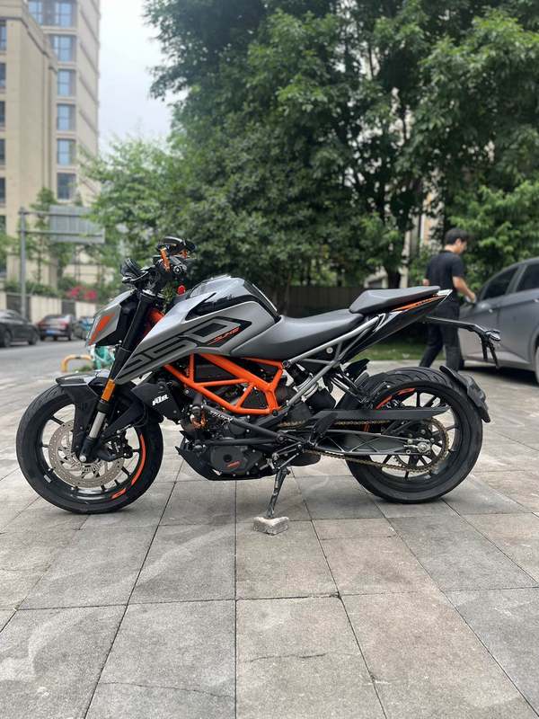 二手KTMR2R250 Duke