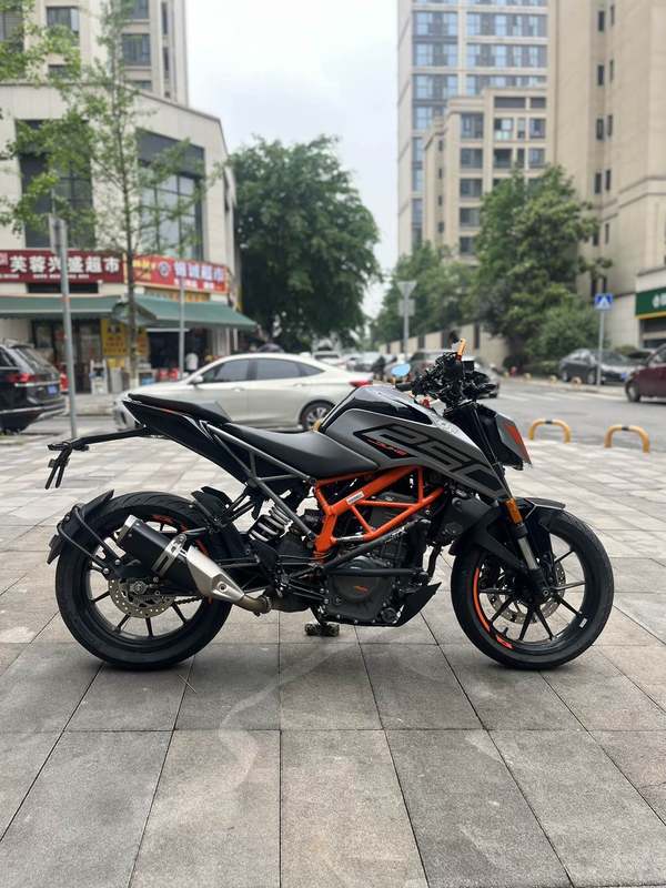 二手KTMR2R250 Duke