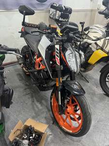 二手KTMR2R390 Duke