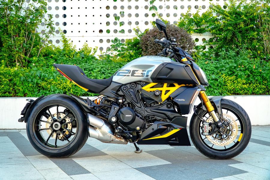 二手杜卡迪Diavel 
