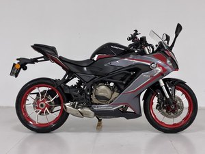 二手QJMOTOR赛400