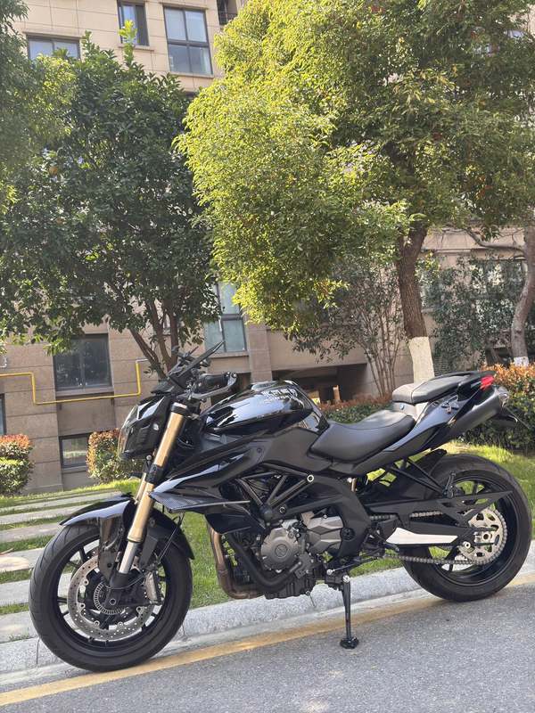 二手贝纳利TNT600i