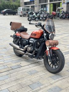 二手QJMOTOR闪300