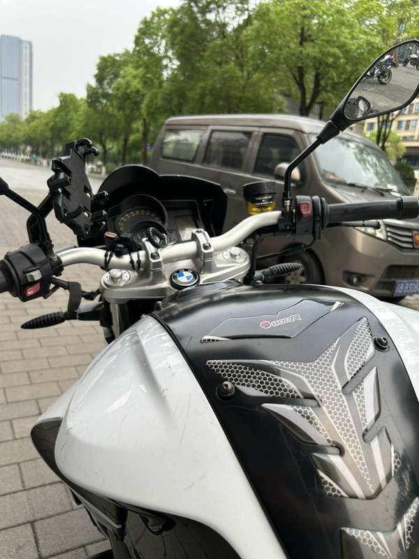 二手宝马F 800 R