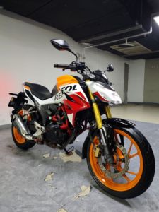 二手五羊本田CB190R 暴锋眼