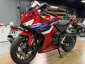二手本田CBR400R
