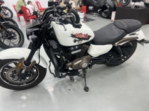 二手QJMOTOR闪350