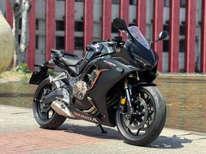 二手本田CBR650R