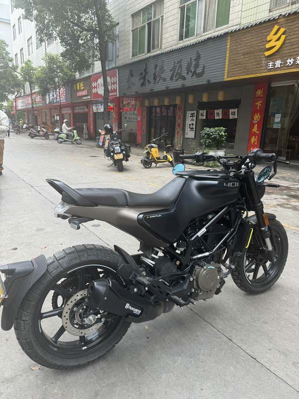二手HUSQVARNA黑箭 401