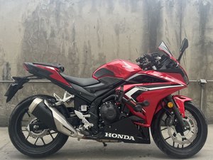 二手本田CBR400R