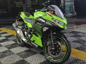 二手川崎Ninja 400