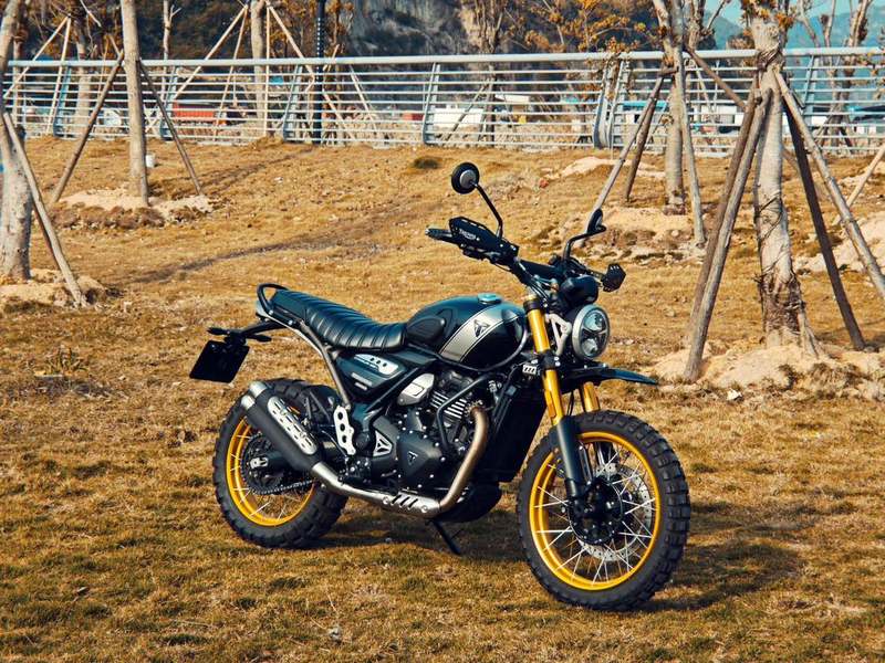 二手凯旋Scrambler 400 X