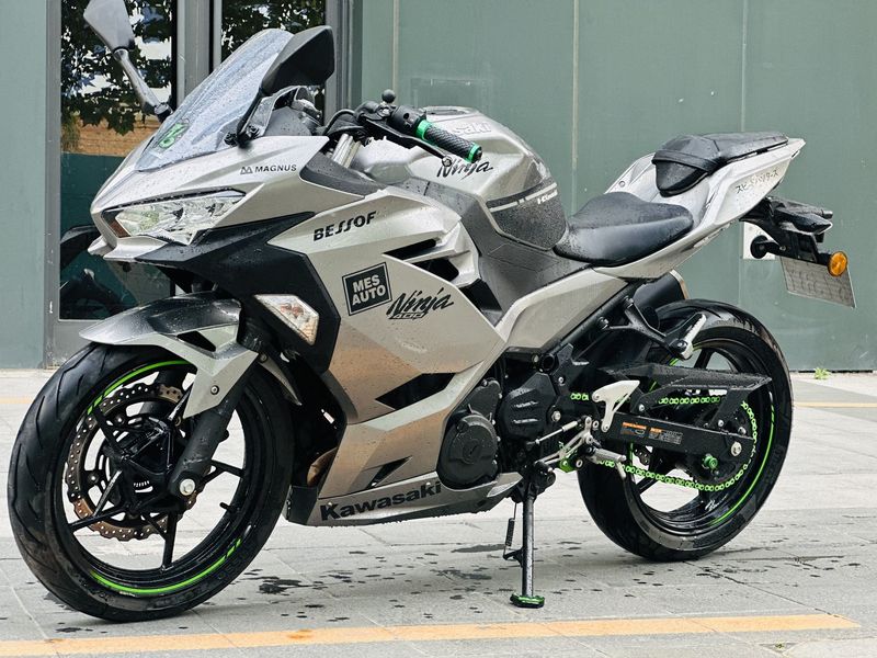 二手川崎Ninja 400