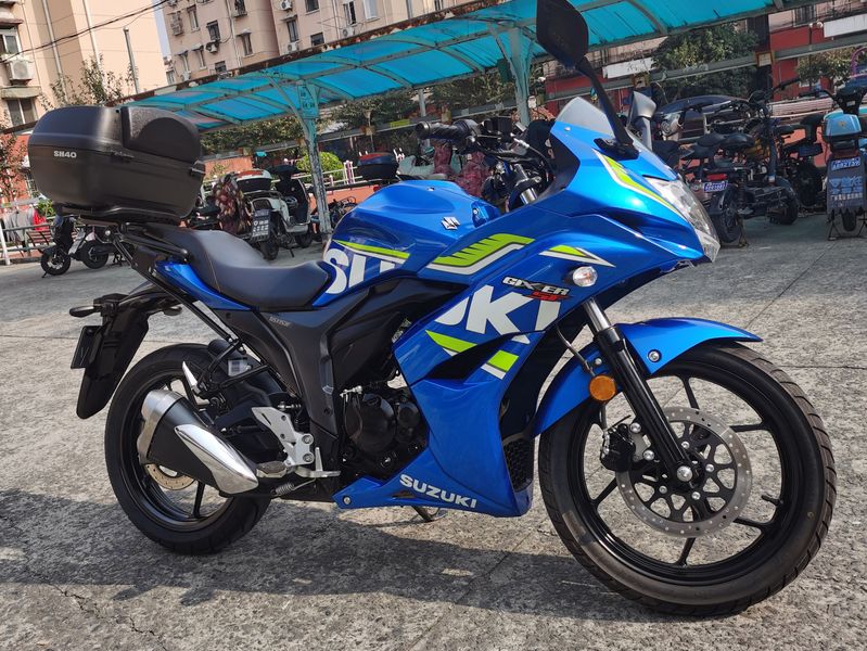 二手济南铃木极客飒 Gixxer 155