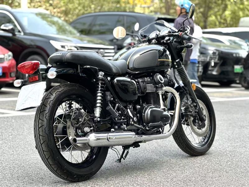 二手川崎W800 