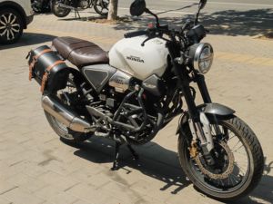 二手五羊本田鸷道 CB190SS