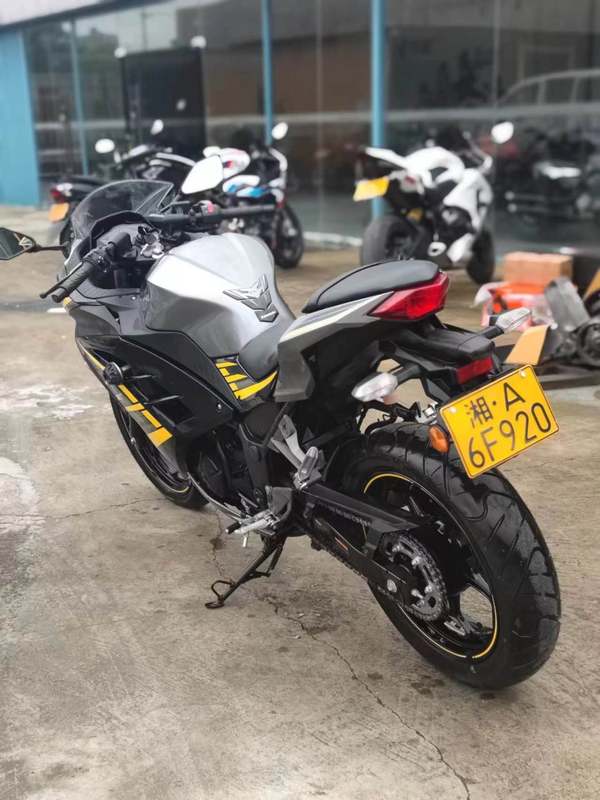 二手川崎Ninja 250