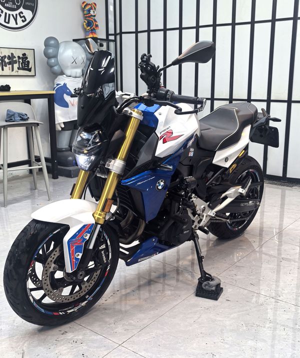 二手宝马F 900 R