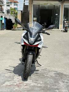 二手贝纳利龙卷风 Tornado 302R