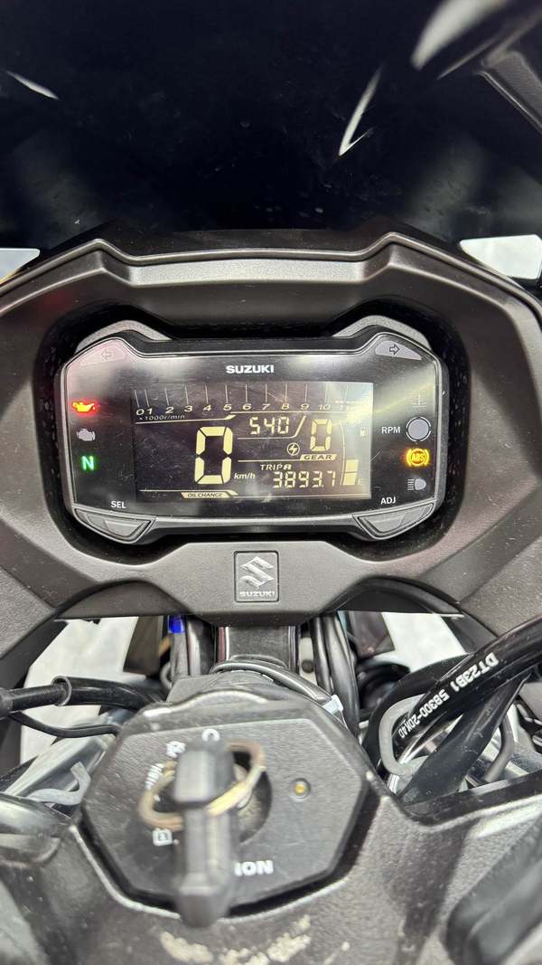二手豪爵铃木GSX250R